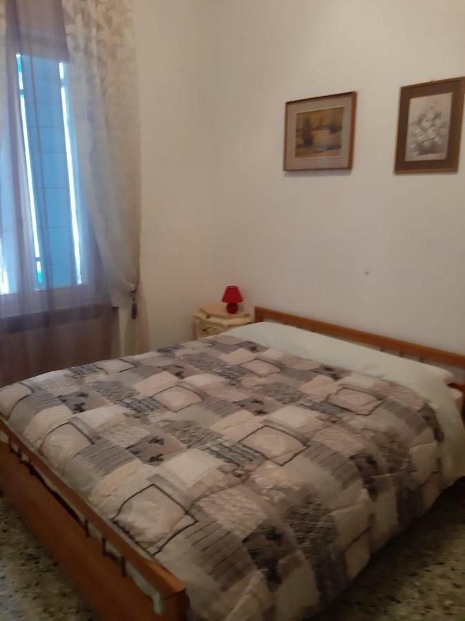 Casa Camilla Apartment เวนิส ภายนอก รูปภาพ